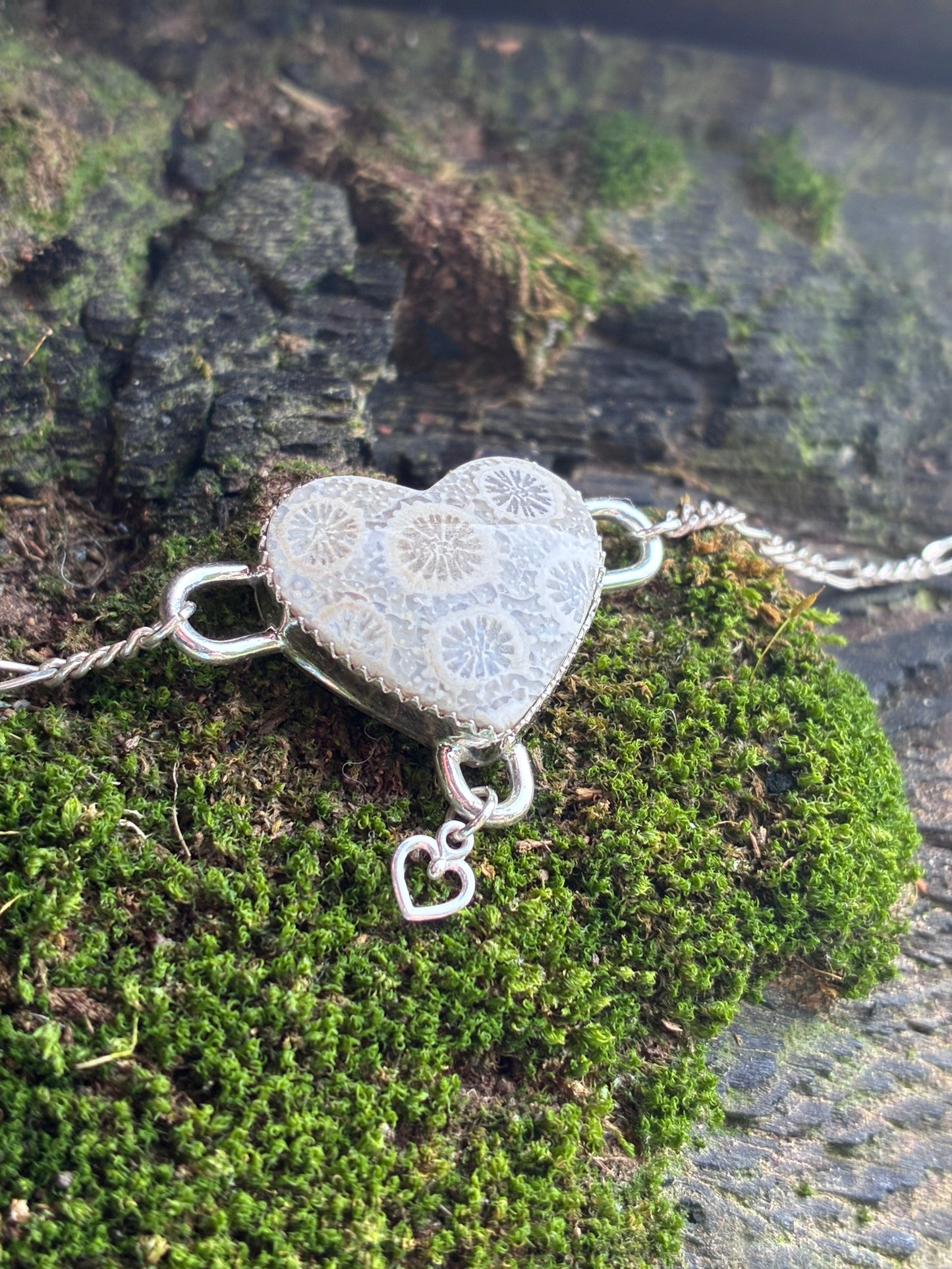 Fossil Coral Heart Bracelet – Custom Fit