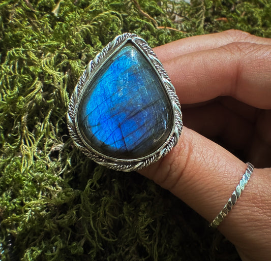 Twilight Teardrop Labradorite Ring Size 8