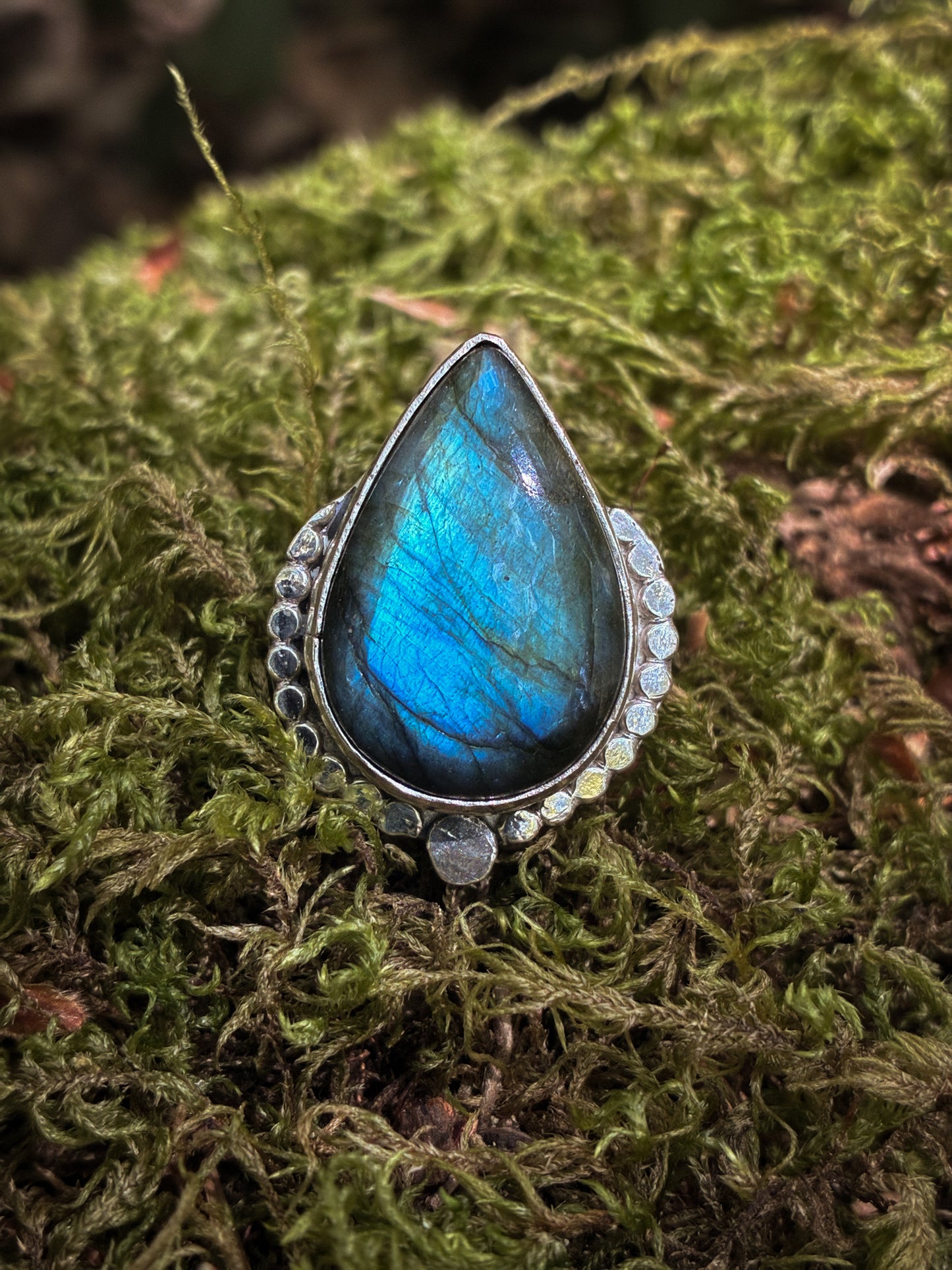 Labradorite Halo Ring with Beaded Frame - Size 6.5